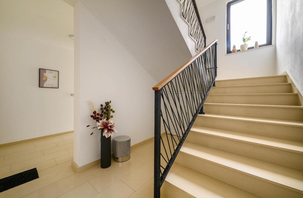Ledunis Apartment Sibenik Exterior photo