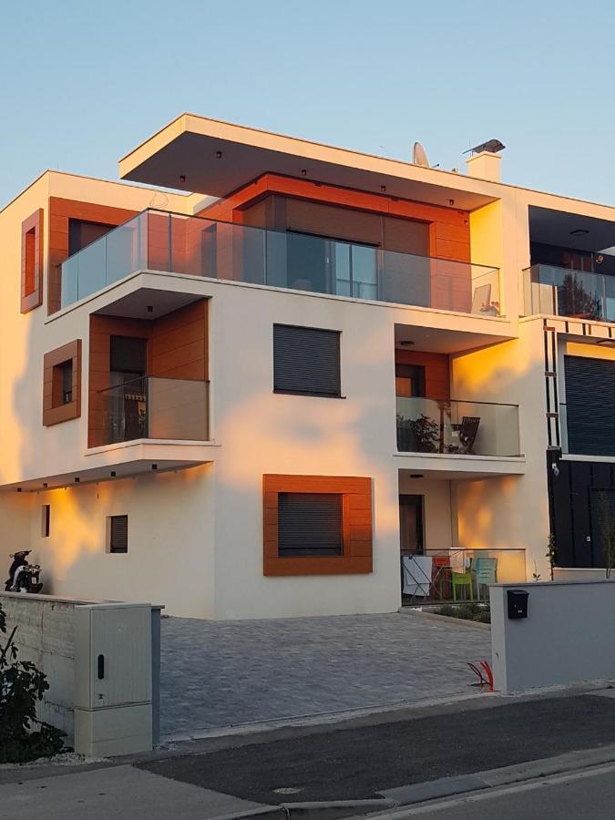 Ledunis Apartment Sibenik Exterior photo
